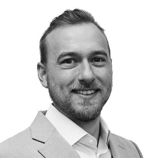 Chris Gogoel headshot